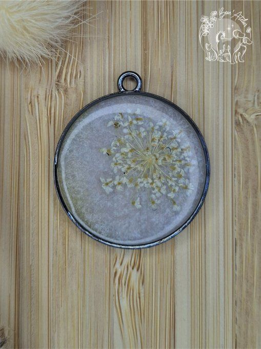 MEDAILLE ou PORTE-CLEFS "CERCLE EN FLEUR_V2"