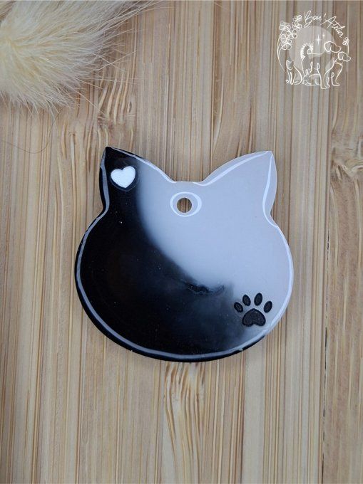 MEDAILLE ou PORTE-CLEFS "CHAT YIN YANG"