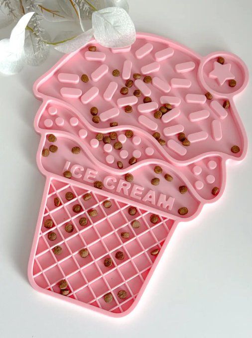 TAPIS DE LECHAGE XXL _ ICE CREAM