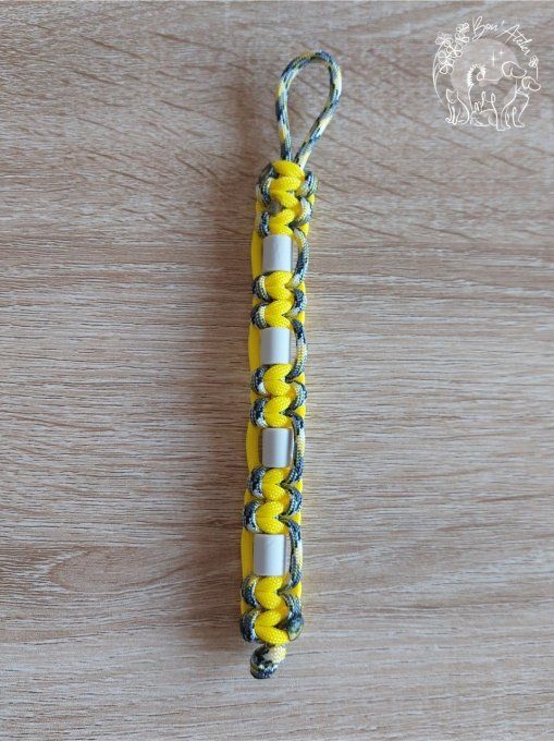 CHEVAL _ ACCROCHE CRINS ANTI TIQUE ET PUCE _ V1 _ Sur mesure